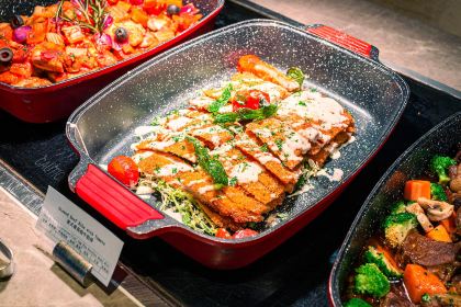 保利皇冠假日酒店·月色西餐厅