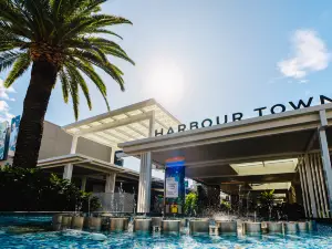 Harbour Town Premium Outlets