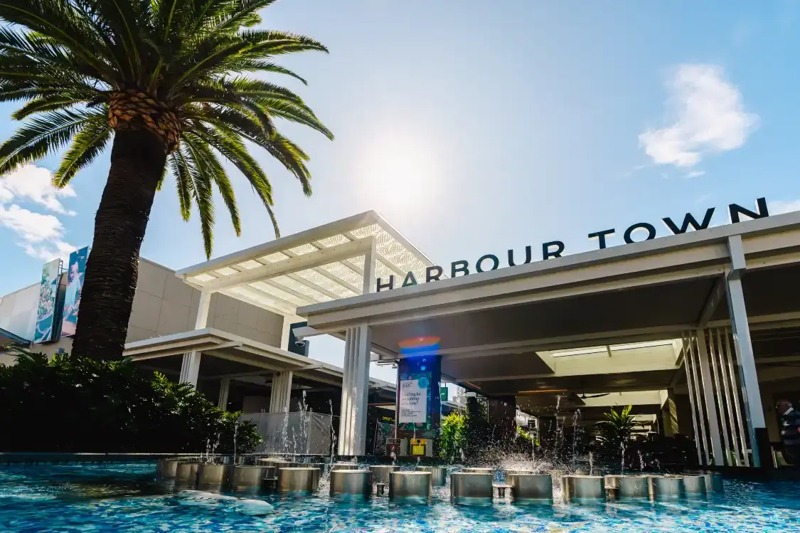 Hotel in zona Harbour Town Premium Outlets