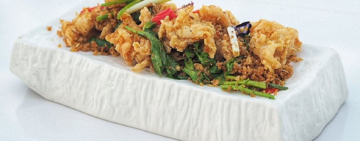 Chay Had Beach Front Restaurant & Lounge