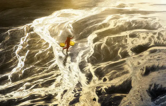 Beachcombing in Xiapu