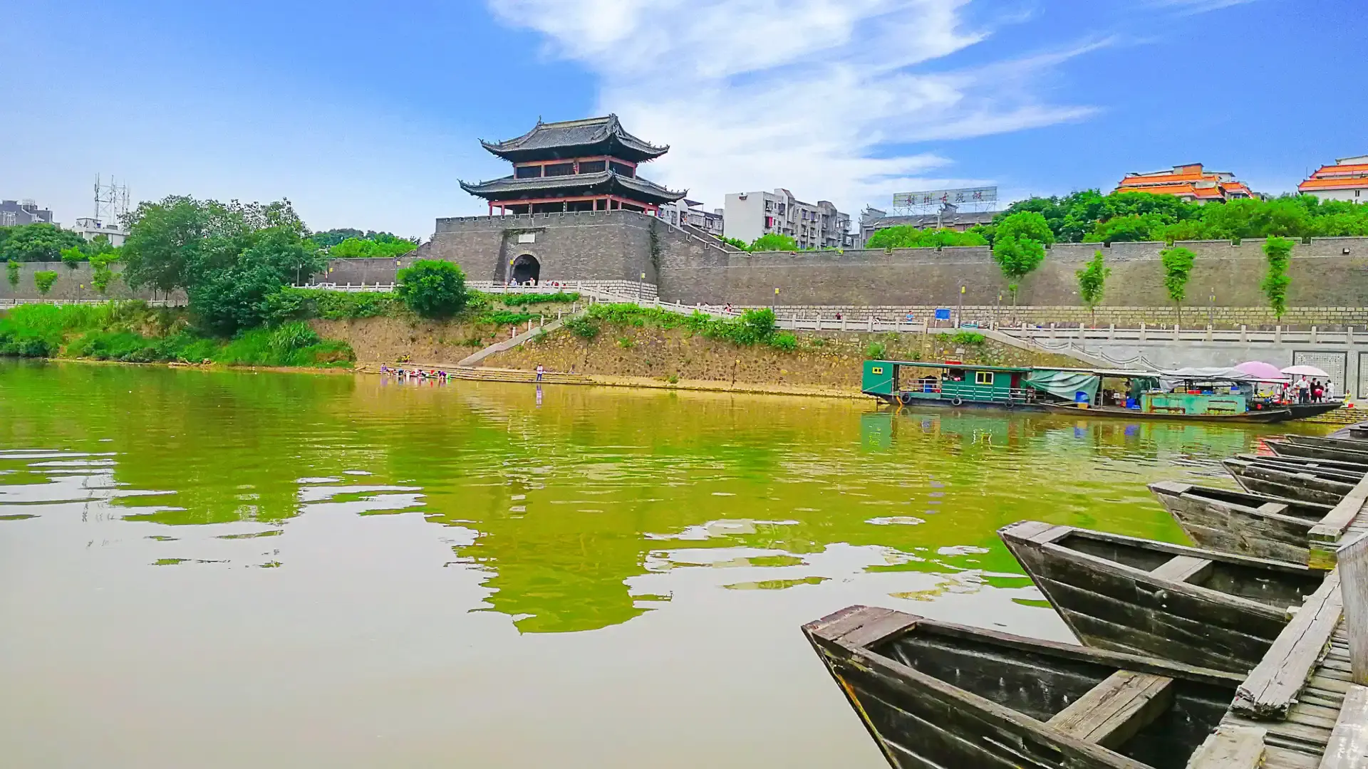 Hotels near Jianchun Gate