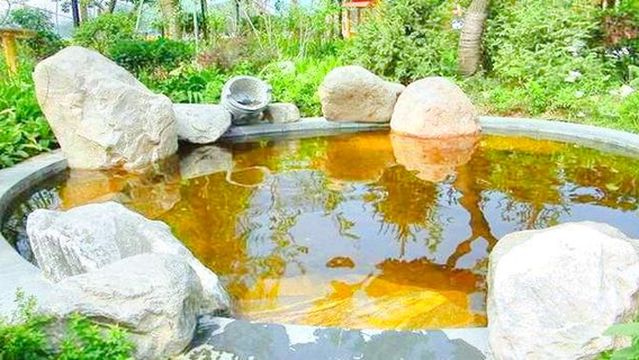 Hot Spring Bath House