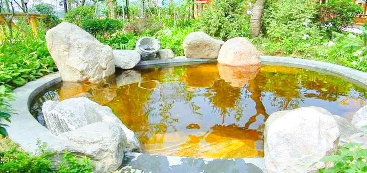 Hot Spring Bath House