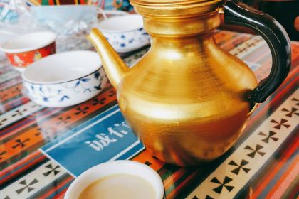 卡万金特色藏餐