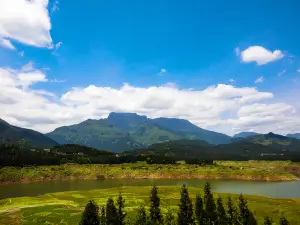 Yanv Lake