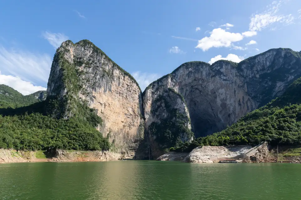4_清江蝴蝶崖風景區