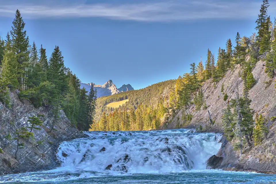 3_Bow Falls