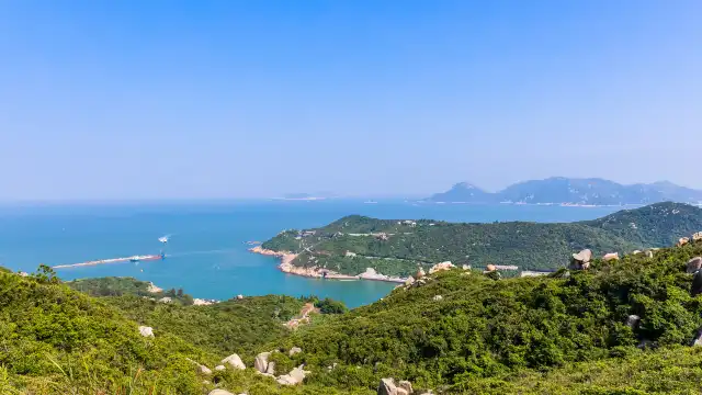 Dong Ao Island
