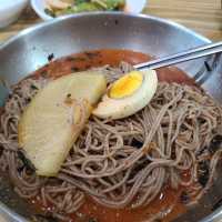 여름날 강릉 남항진 막국수 어때요??