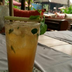 MANDA de LAOS User Photo