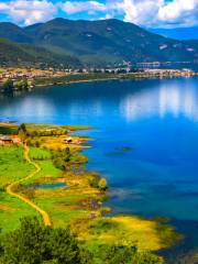 Lugu Lake Viewing Platform