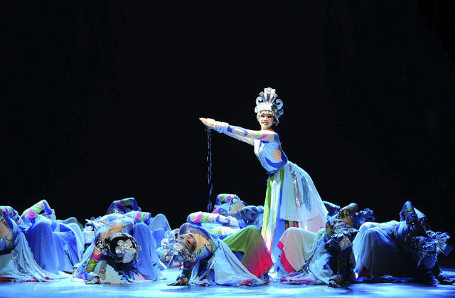 Wind of Colorful Guizhou | Guiyang Grand Theatre