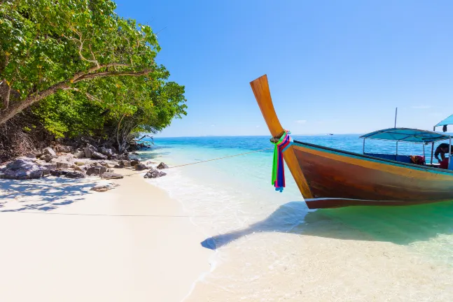 Отели рядом со станцией Udon Thani