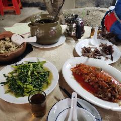 YAU KEE User Photo