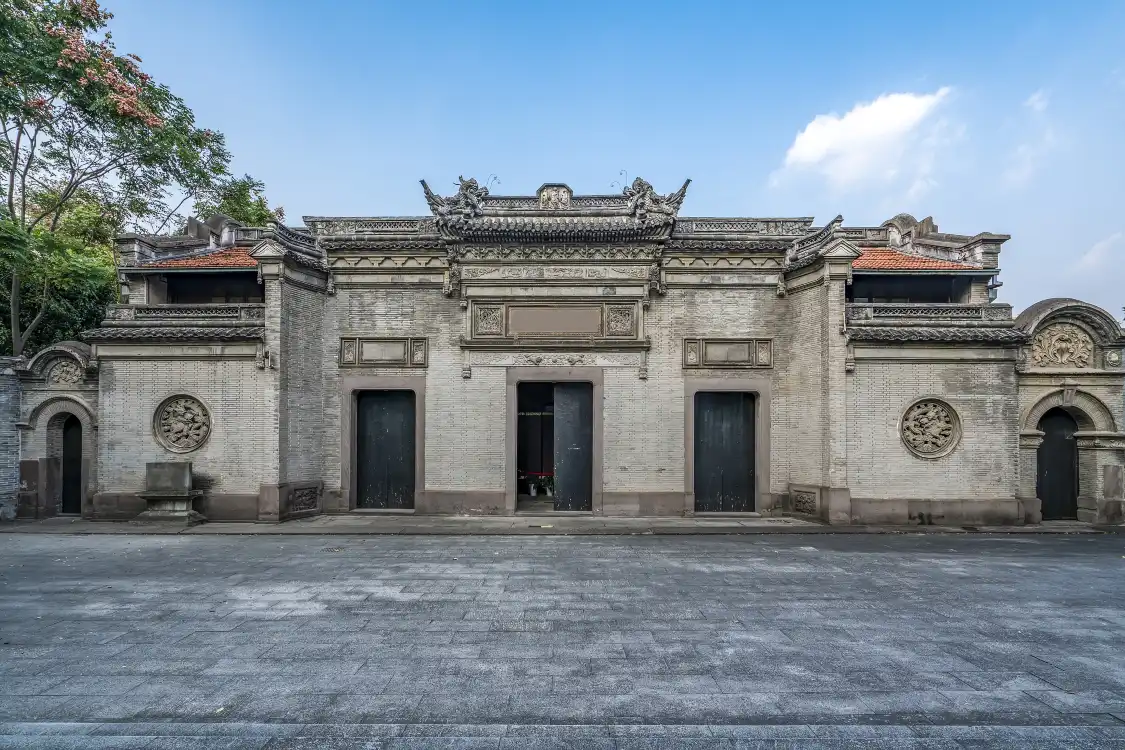 鄰近錢業會館的酒店