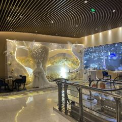 Sun Chateau On The Bund User Photo