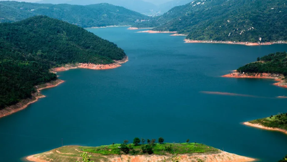 Huangmei Park, Dabie Mountain National Geological Park