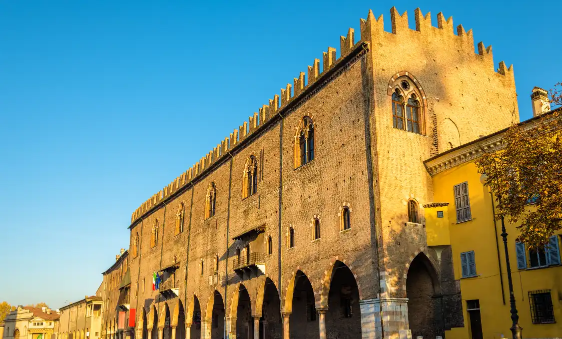 Hotels near Ducale Palace