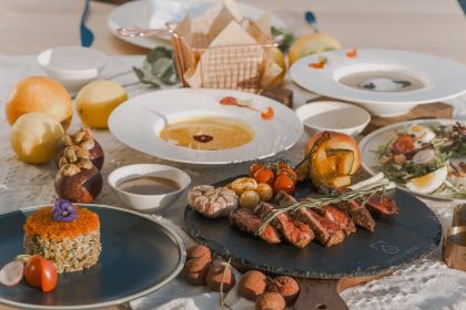 留白LIUBAI·菡萏驿海景度假酒店·留白Villa·菡萏驿海景餐厅(双廊店)