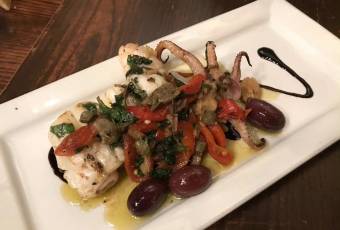 Buster's Sea Cove - St. Lawrence Market user photo