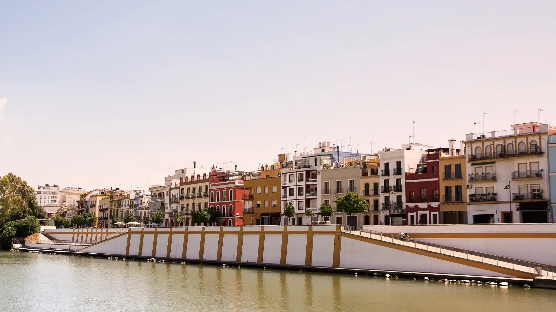 Hotels near Triana