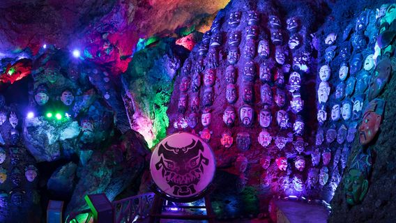 Nuo God Cave