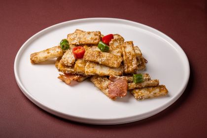 YanYangTian Xin JingChu Hotel (HuangHe Lou)