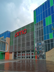 AMC Center Valley 16