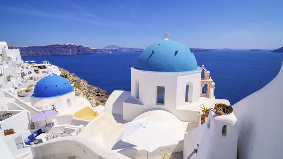 Trois cloches de Fira