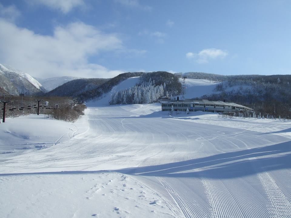 Hanagasa Plateau Ski Resort