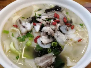 Fu rong ge mei shi guang chang