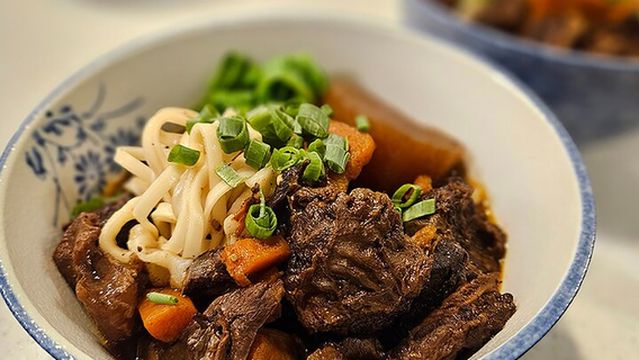 Taiwanese Cuisine Cooking in Taipei