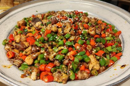 JINAG JUN FU YI HAO JI MAO DIAN