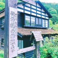 秋田　一度は訪れたい乳白色の秘湯
