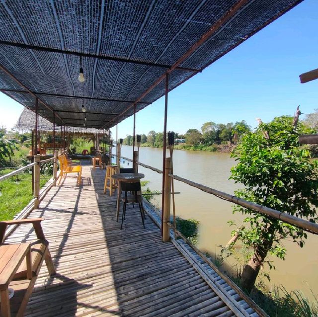 The River Café ปราจีนบุรี
