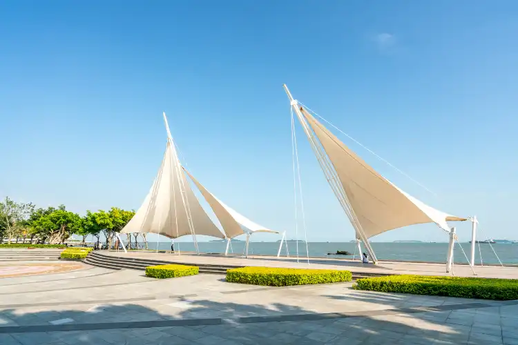 Hotels near Xiamen Music Square