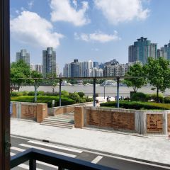 品修楼 User Photo