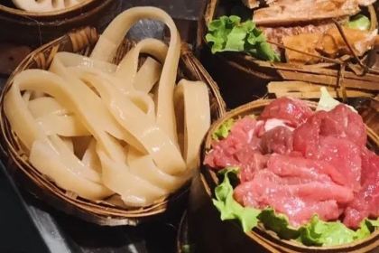 洋马儿火锅(磁器口店)