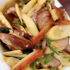 双明农家酒店(太白山店) User Photo