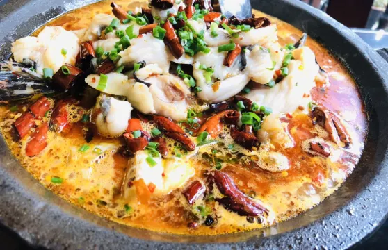 食貳味(鳳凰古城店)