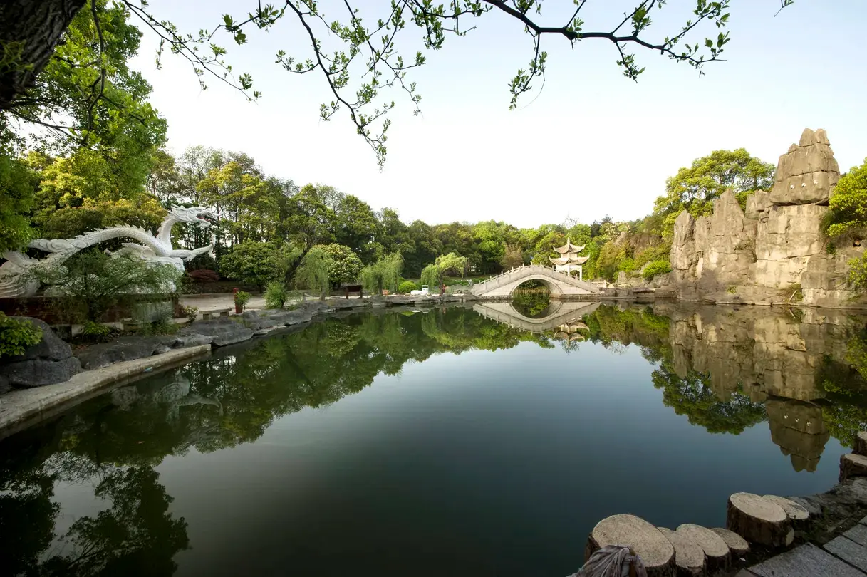 5_Shaoshan Mao Zedong Memorial Park (Northeast Gate)