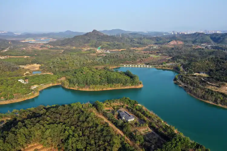 Hotels near Dongguan Fenggang Nanmenshan Forest Park