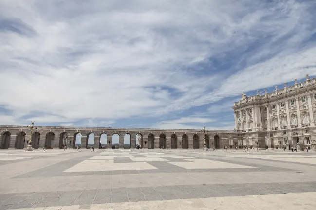 SERCOTEL LOGROÃ‘O SUITES