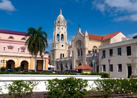 Hotels near Panama Canal Museum