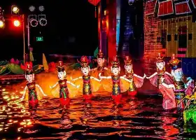 胡志明市金龍水上木偶戲