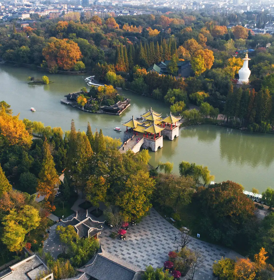 Hotels near Slender West Lake