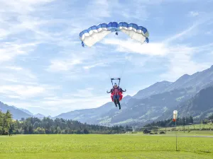 Paragliding in Switzerland