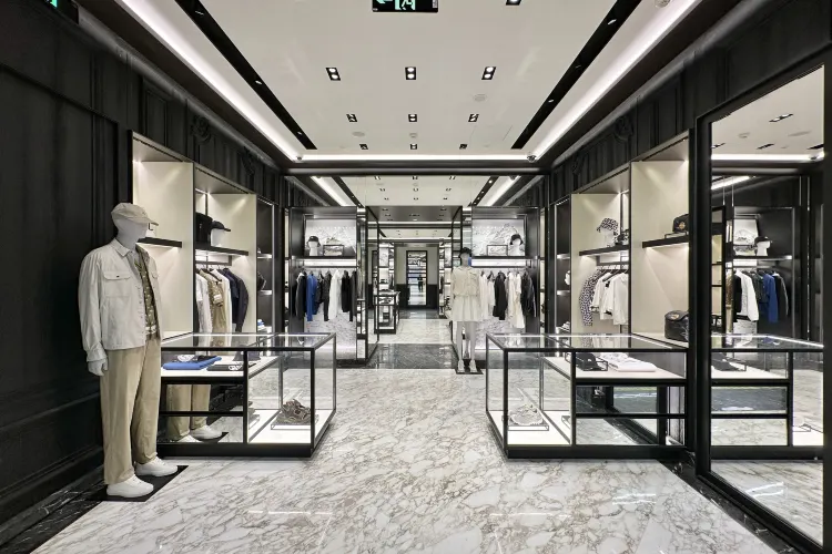 MONCLER (Chengdu Tianfu Airport T2 store)2