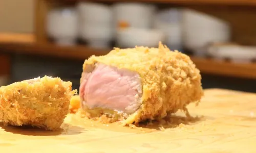Original 5cm Katsudon Osaka Tonkatsu (formerly Chiyomatsu) Dotonbori Main Branch